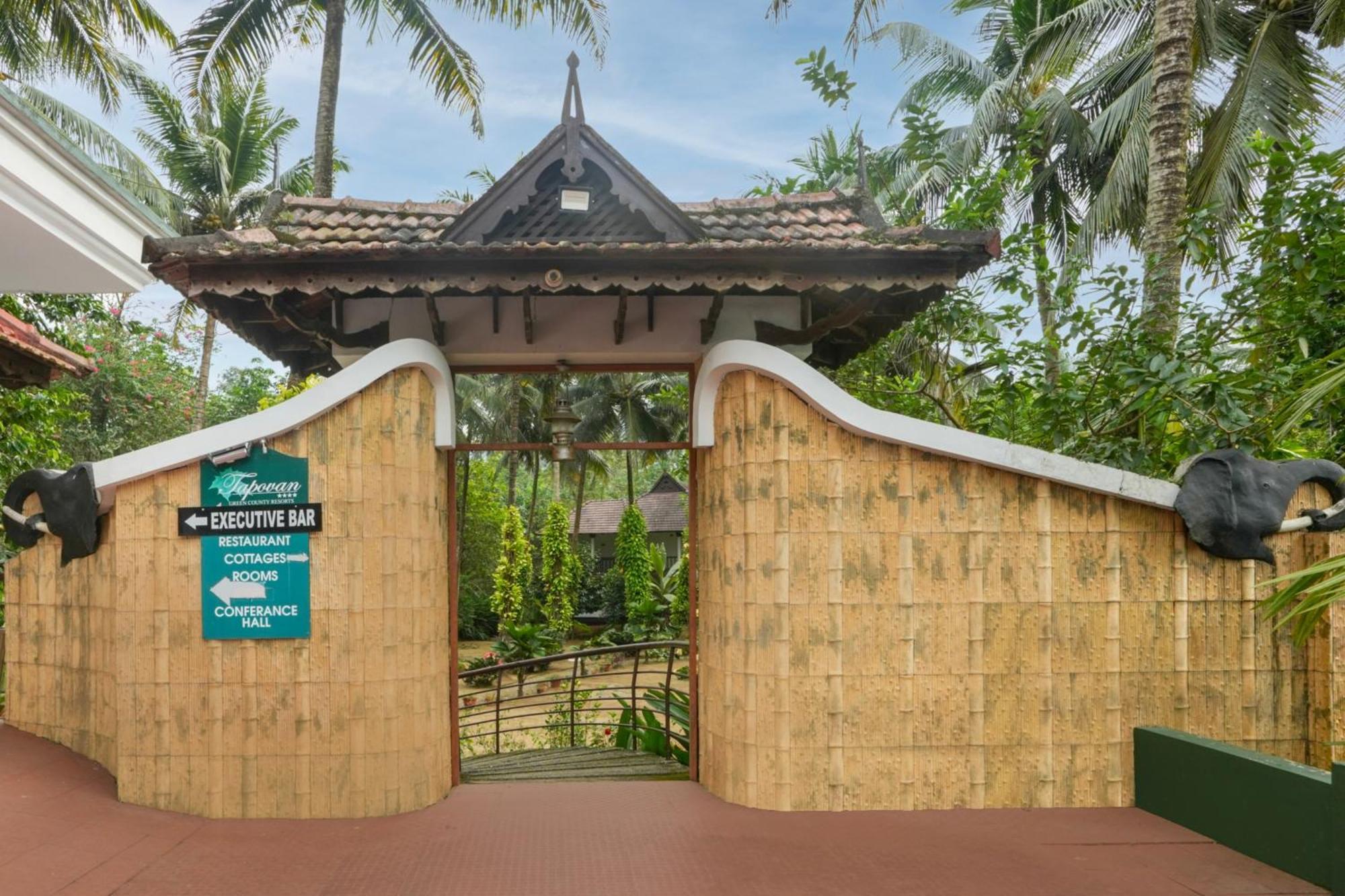Palette Resorts- Tapovan Green County Thattakād Esterno foto
