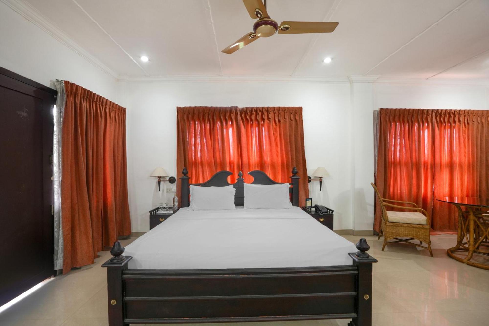 Palette Resorts- Tapovan Green County Thattakād Esterno foto