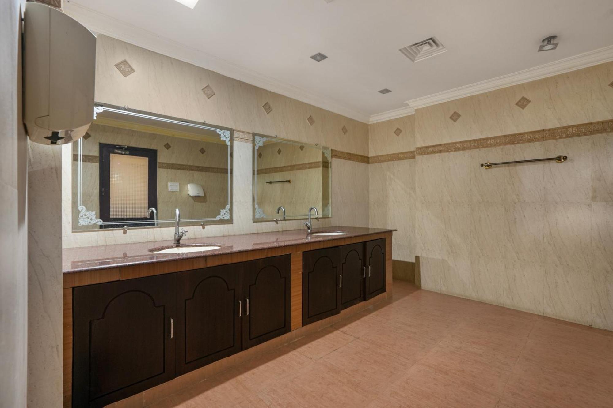 Palette Resorts- Tapovan Green County Thattakād Esterno foto