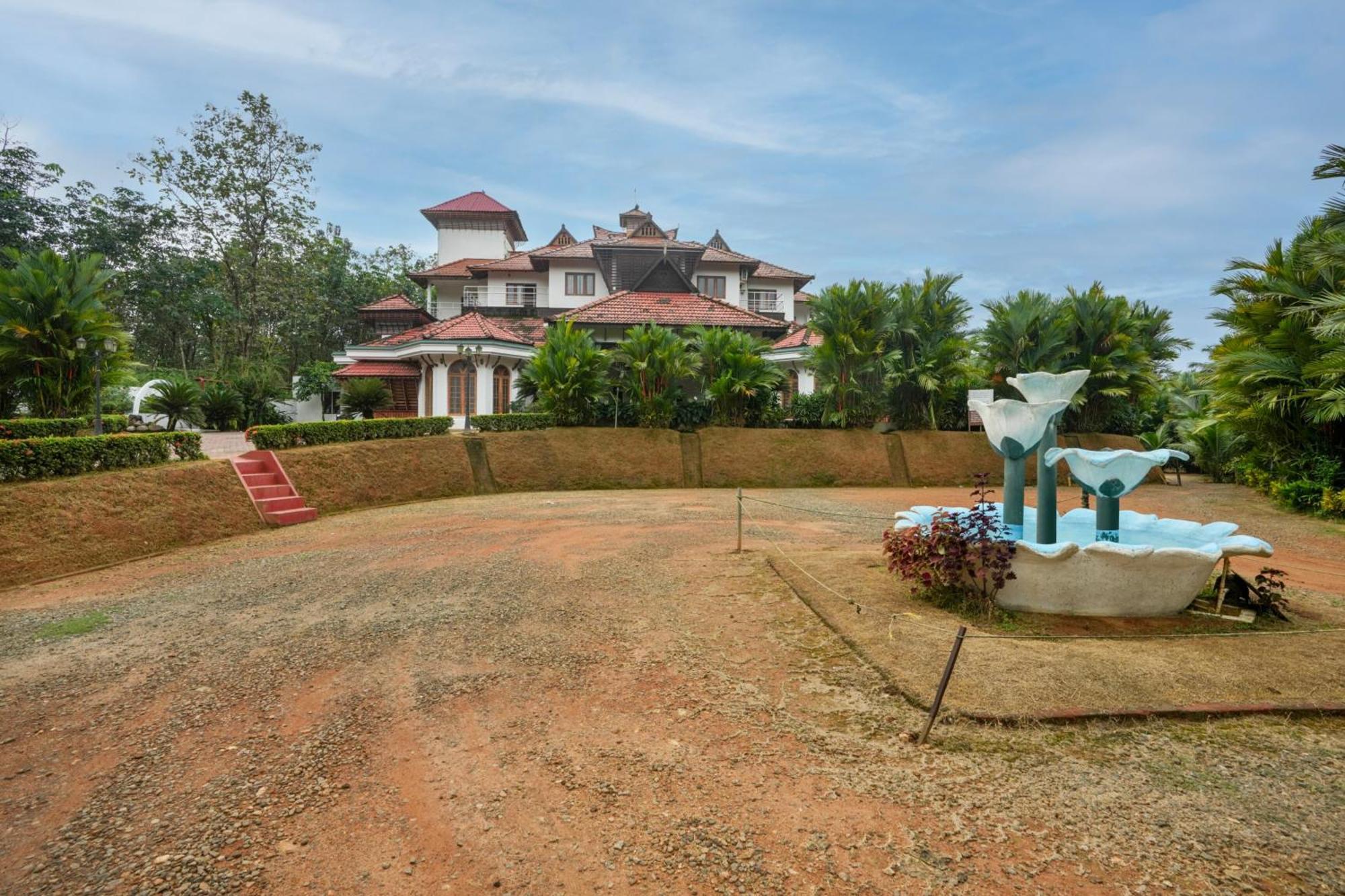 Palette Resorts- Tapovan Green County Thattakād Esterno foto